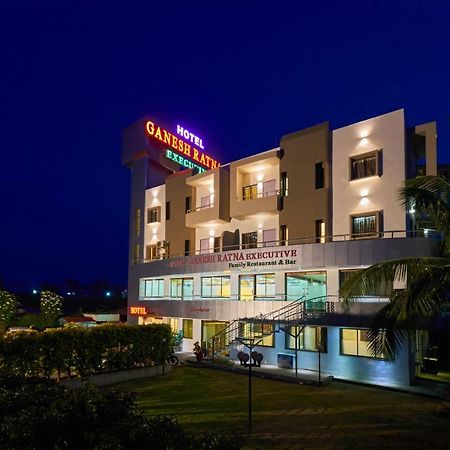 Hotel Ganeshratna Executive Kolhapur Exterior foto